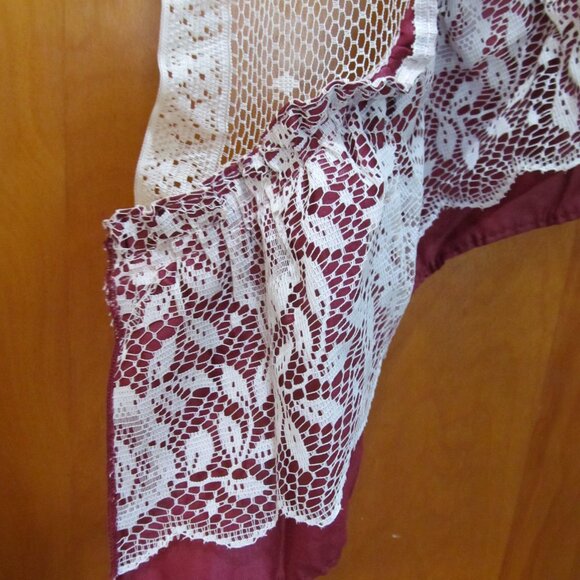Swag Curtain Ivory Floral Lace with Burgundy 62 x 30 Beautiful! - Picture 7 of 16